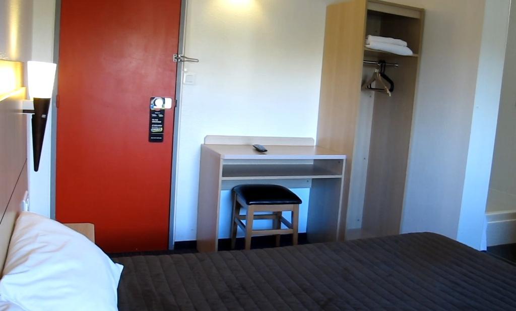 Hotel Class'Eco Courcouronnes Zewnętrze zdjęcie