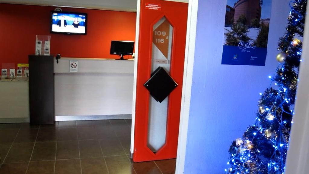 Hotel Class'Eco Courcouronnes Zewnętrze zdjęcie